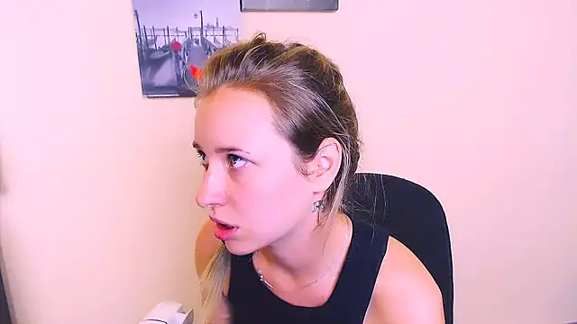 Nicole new online show from July 2026 02:05:01 PM