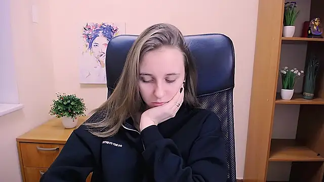 Snapshot of _Nicole_new chatting on January 2025 07:19:02 AM  Nicole new online show from January 2025 07:19:02 AM