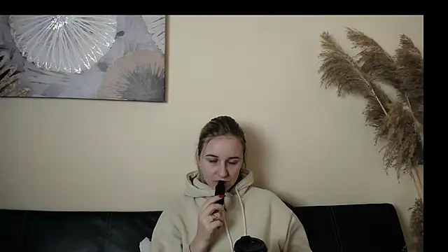 Snapshot of _Nicole_new chatting on November 2025 12:53:01 PM Nicole new online show from November 2025 12:53:01 PM