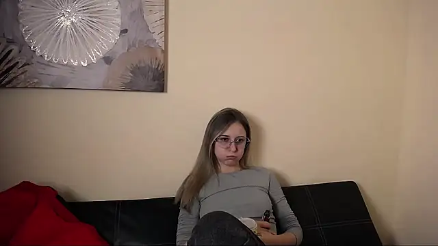 Snapshot of _Nicole_new chatting on March 2026 10:34:01 AM Nicole new online show from March 2026 10:34:01 AM