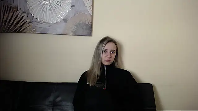 Snapshot of _Nicole_new chatting on November 2025 11:43:02 AM Nicole new online show from November 2025 11:43:02 AM