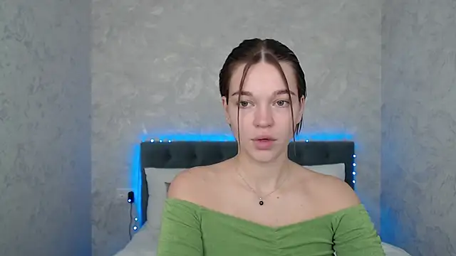 Snapshot of DanaLoved chatting on March 2025 05:57:01 AM DanaLoved online show from March 2025 05:57:01 AM