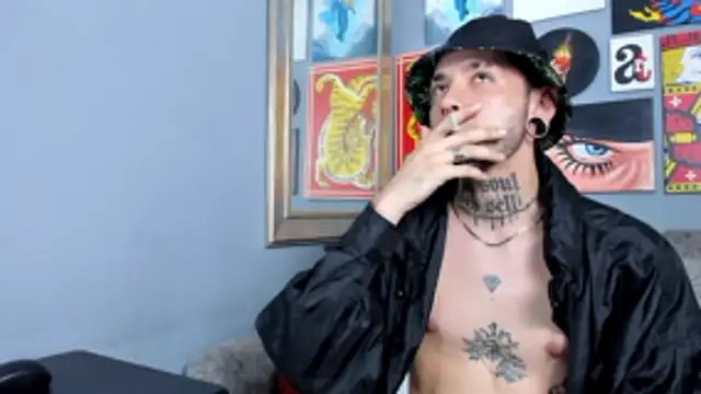 Snapshot of MurdockH chatting on November 2025 07:52:02 AM MurdockH online show from November 2025 07:52:02 AM