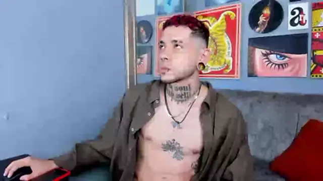 Snapshot of MurdockH chatting on November 2025 09:04:01 PM MurdockH online show from November 2025 09:04:01 PM