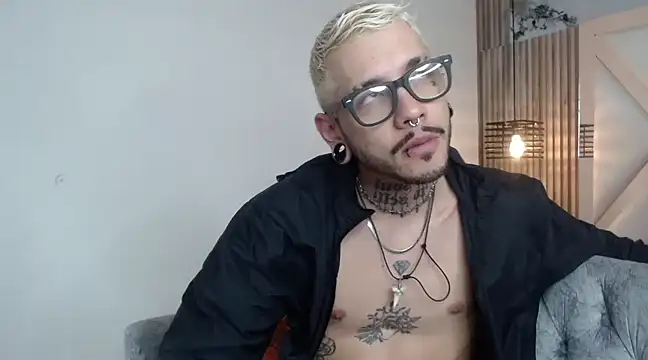 MurdockH online show from March 2025 06:26:02 AM
