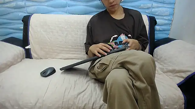 Felipe Browns online show from February 2025 01:32:02 PM