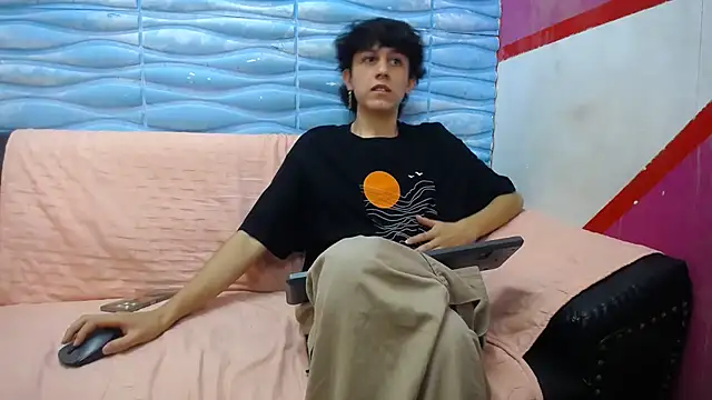 Felipe Browns online show from February 2025 01:32:01 PM