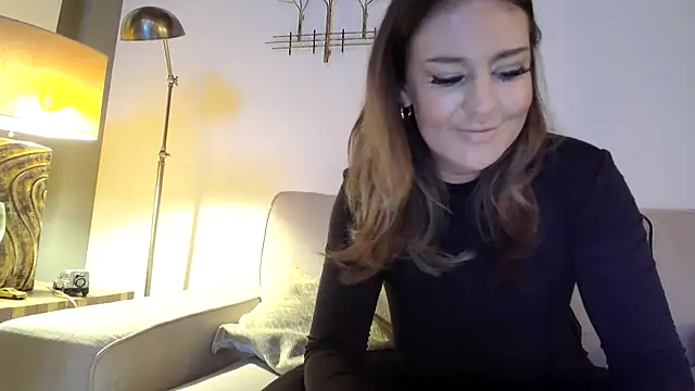 Snapshot of Nina24 chatting on March 2025 08:54:01 PM Nina24 online show from March 2025 08:54:01 PM