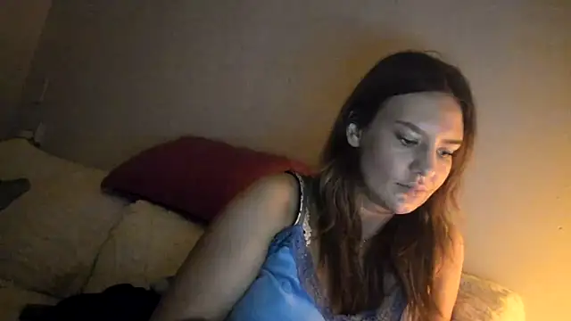 Snapshot of Nina24 chatting on December 2024 08:34:01 PM Nina24 online show from December 2024 08:34:01 PM