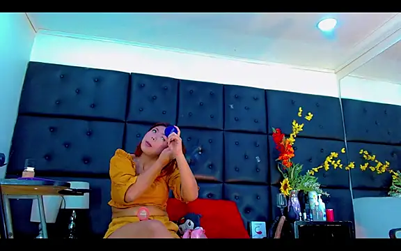 Isalombardi online show from February 2026 02:34:02 AM