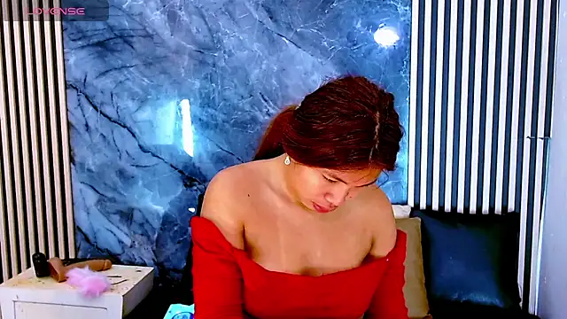 Isalombardi online show from September 2025 02:49:01 AM