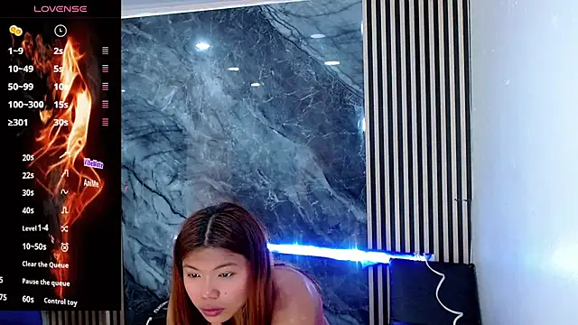 Isalombardi online show from October 2025 02:27:02 AM