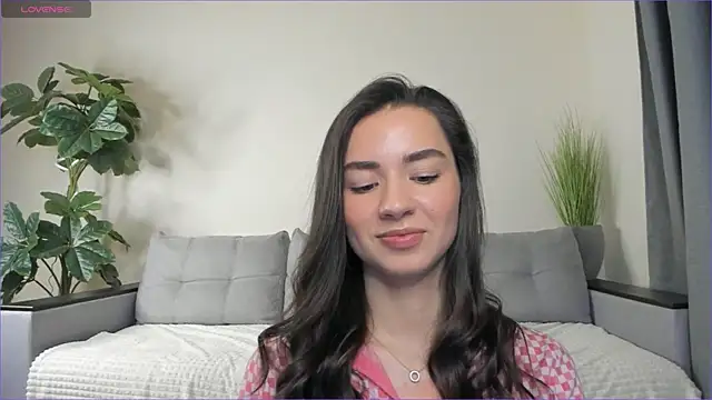 Snapshot of NicoleLuv chatting on February 2025 04:11:02 PM NicoleLuv online show from February 2025 04:11:02 PM