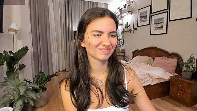 NicoleLuv online show from February 2026 04:09:02 PM