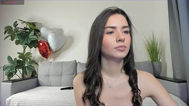 Snapshot of NicoleLuv chatting on March 2025 01:06:01 PM NicoleLuv online show from March 2025 01:06:01 PM