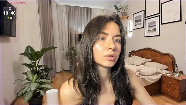 Snapshot of NicoleLuv chatting on September 2025 07:05:01 PM NicoleLuv online show from September 2025 07:05:01 PM