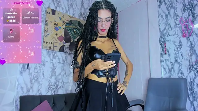 Queen Cuarxxo online show from February 2026 11:38:01 PM