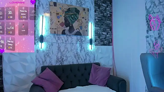 Queen Cuarxxo online show from February 2026 11:59:01 PM