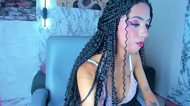 Queen Cuarxxo online show from March 2026 12:10:02 AM