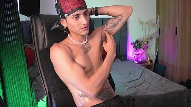 DemonKush-- online show from May 2026 10:42:01 PM