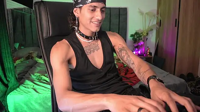 DemonKush-- online show from May 2026 01:26:01 AM