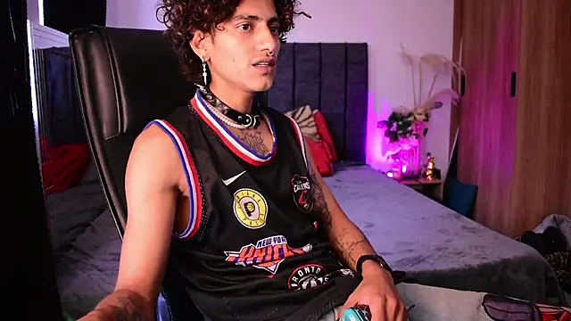 DemonKush-- online show from May 2026 10:08:01 PM