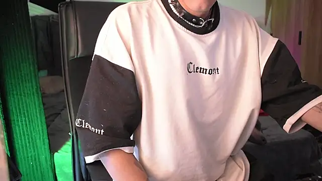 DemonKush-- online show from May 2026 04:12:02 AM