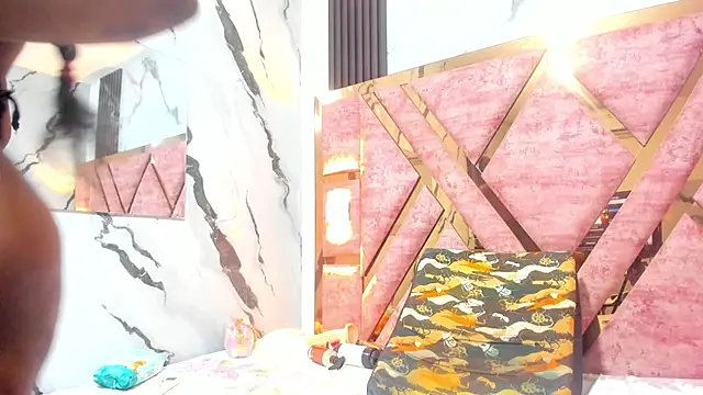 Snapshot of mia_alvares chatting on October 2025 12:17:01 PM mia alvares online show from October 2025 12:17:01 PM