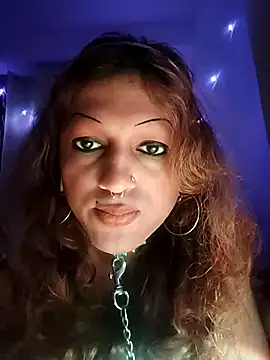Snapshot of MmmMonikaBabie chatting on September 2025 07:28:02 PM MmmMonikaBabie online show from September 2025 07:28:02 PM