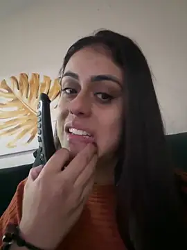 amorinha99 online show from June 2026 10:05:01 PM