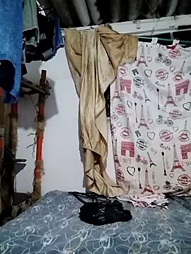 safira hot online show from April 2026 12:55:02 AM