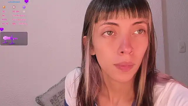 MiaGoth  online show from February 2026 08:39:01 PM