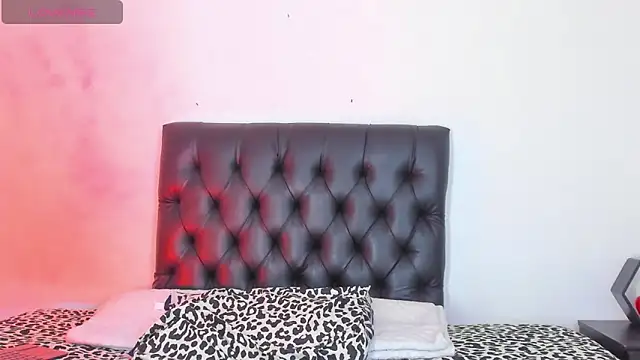 seline wolff online show from March 2025 02:19:01 AM