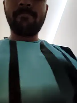 yourboy2000   online show from October 2025 11:11:02 AM