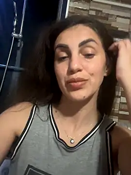 Snapshot of EmaSkyes chatting on November 2025 07:40:02 PM EmaSkyes online show from November 2025 07:40:02 PM