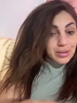 Snapshot of EmaSkyes chatting on November 2025 06:51:02 AM EmaSkyes online show from November 2025 06:51:02 AM