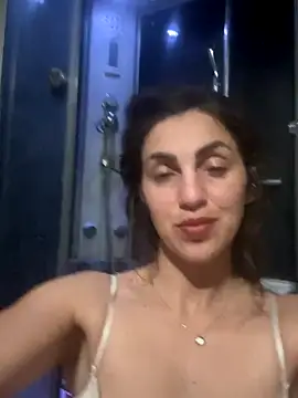 Snapshot of EmaSkyes chatting on November 2025 07:18:02 PM EmaSkyes online show from November 2025 07:18:02 PM