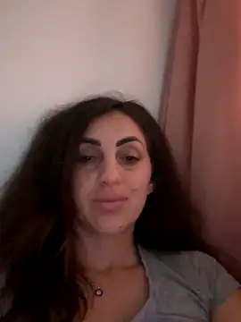 Snapshot of EmaSkyes chatting on November 2025 02:00:01 PM EmaSkyes online show from November 2025 02:00:01 PM