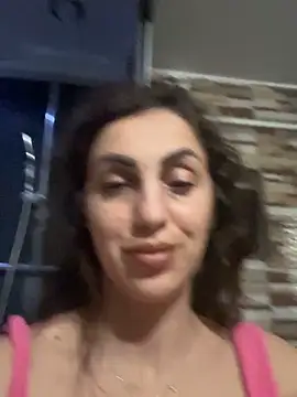 Snapshot of EmaSkyes chatting on November 2025 09:26:01 PM EmaSkyes online show from November 2025 09:26:01 PM