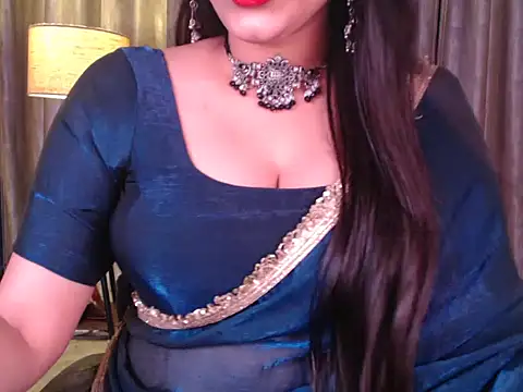 Snapshot of Sexy_Myra18 chatting on October 2025 05:17:01 AM Sexy Myra18 online show from October 2025 05:17:01 AM