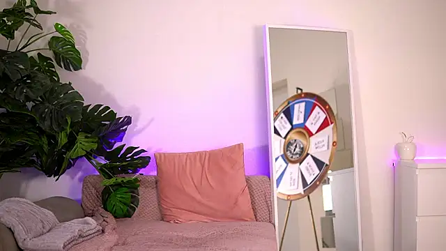 BelleSkye online show from February 2026 04:12:02 AM