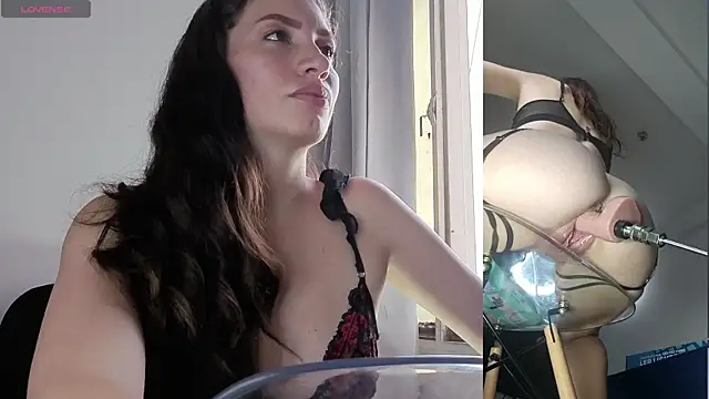 Snapshot of aurelialux chatting on October 2025 09:14:02 PM aurelialux online show from October 2025 09:14:02 PM