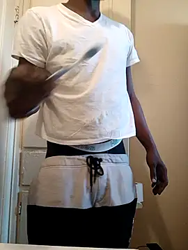 DaBishoo online show from March 2026 07:47:02 PM