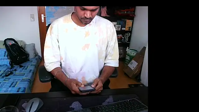 Snapshot of pleasure_5844 chatting on November 2025 01:59:02 PM pleasure 5844 online show from November 2025 01:59:02 PM