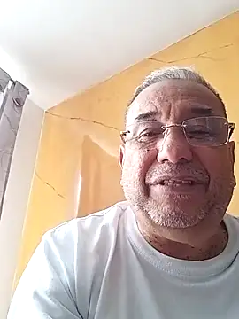 MATTHEW MRANDA online show from May 2026 04:13:02 PM