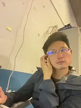 BenBenBom online show from December 2024 10:34:02 AM