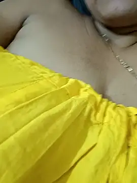 Snapshot of kaamuk_shweta chatting on September 2025 12:28:02 AM kaamuk shweta online show from September 2025 12:28:02 AM
