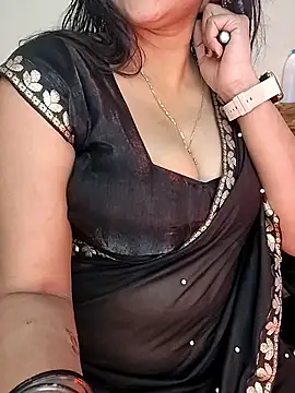 Snapshot of kaamuk_shweta chatting on September 2025 05:07:01 AM kaamuk shweta online show from September 2025 05:07:01 AM