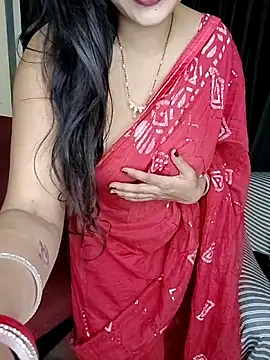 Snapshot of kaamuk_shweta chatting on November 2025 05:19:02 PM kaamuk shweta online show from November 2025 05:19:02 PM