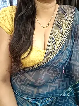 Snapshot of kaamuk_shweta chatting on March 2025 05:43:02 AM kaamuk shweta online show from March 2025 05:43:02 AM